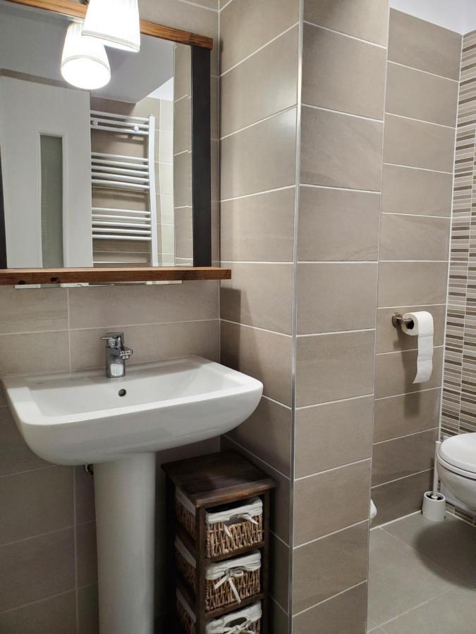 Jad- Penthouse With Jacuzzi And Mountain View - Coresi *